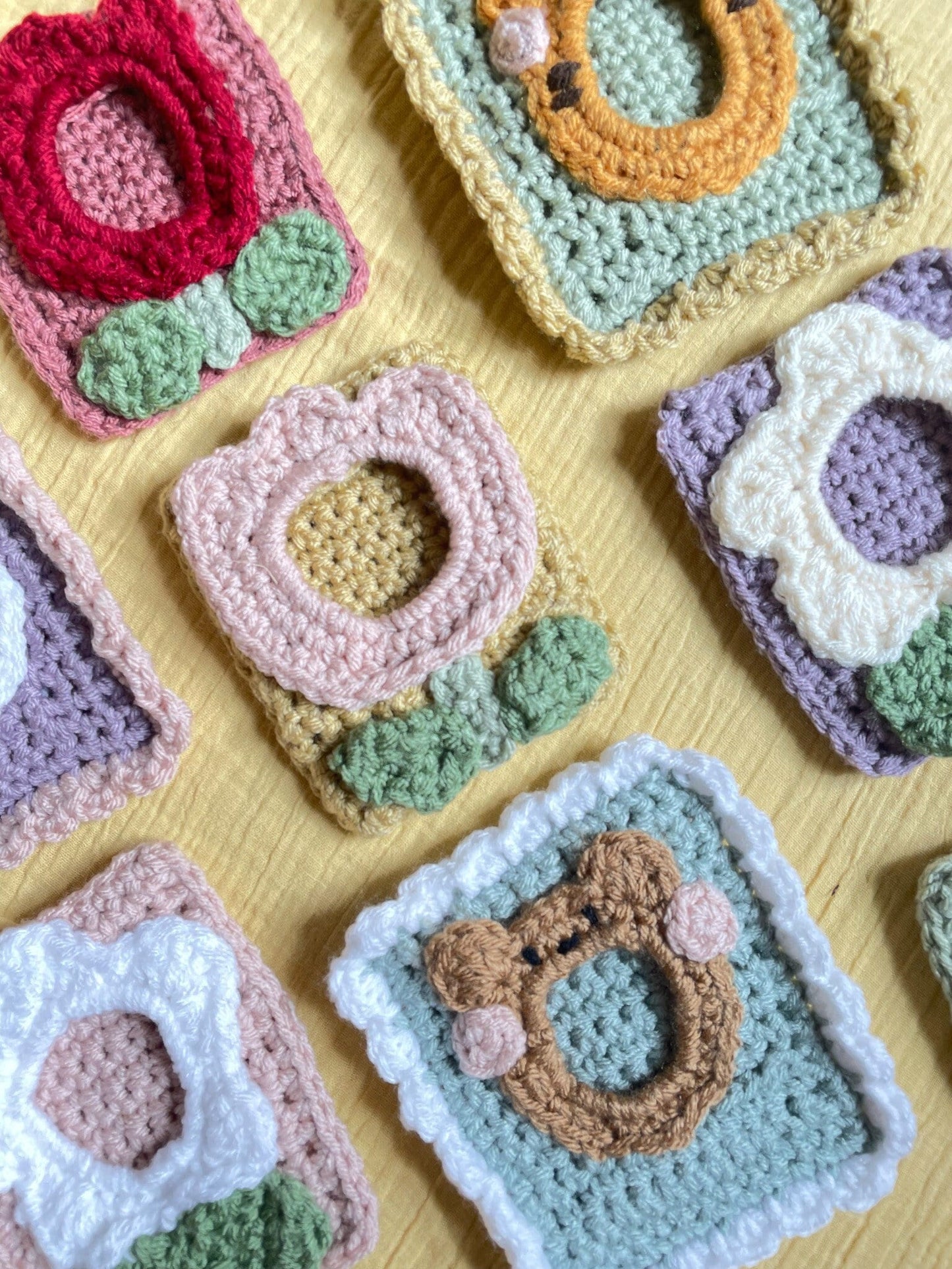 crochet photocard holders